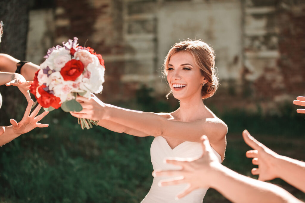 bouquet toss songs 2021