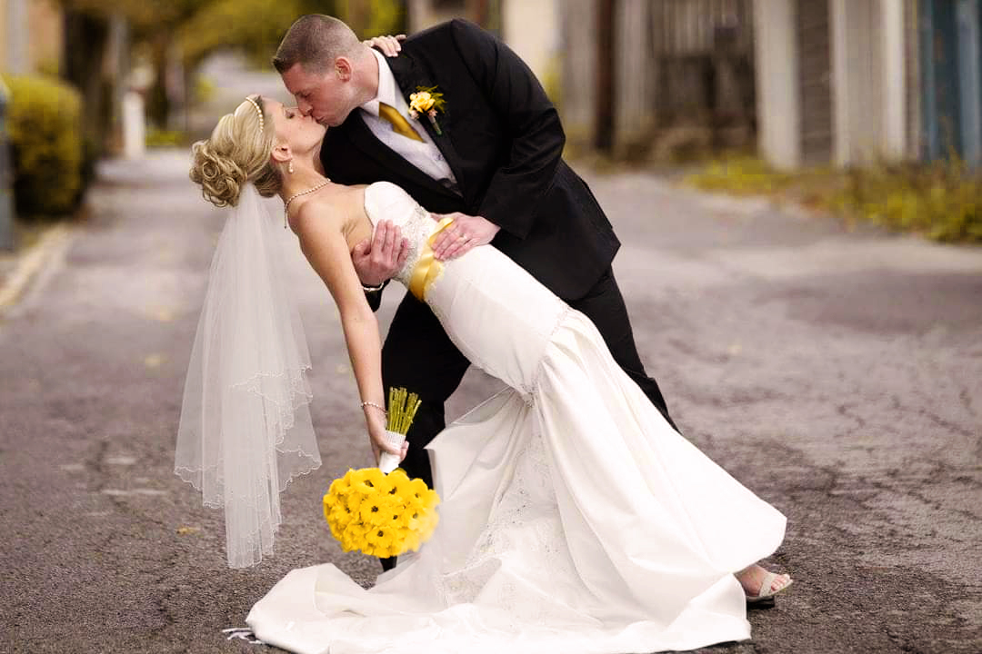 Pittsburgh black and gold wedding attire
